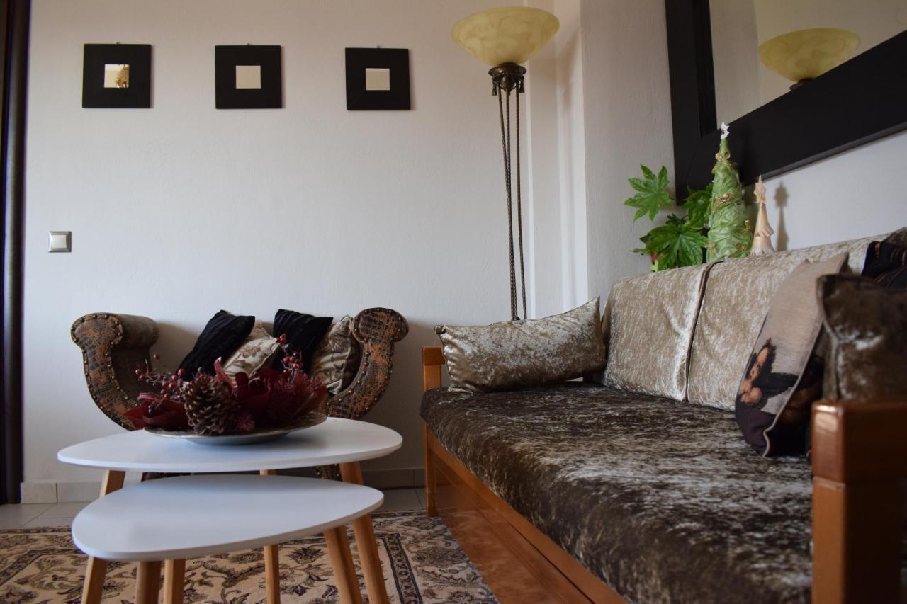 Five Stars In Trikala Appartement Buitenkant foto
